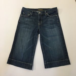 David Kahn Jean Capri Gouchos. Size 29
